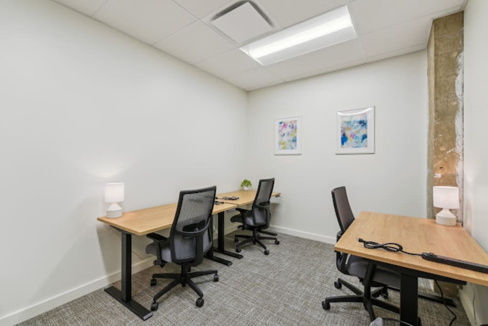 Common Desk Travis Park Plaza