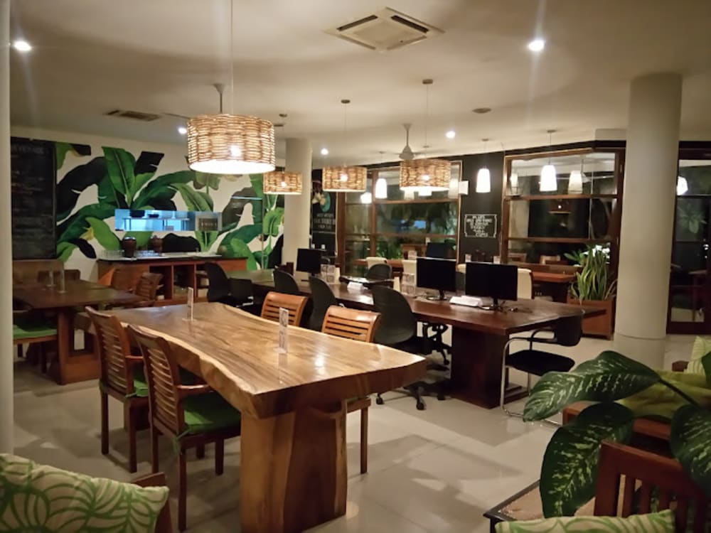 Hub Bali Coworking Legian