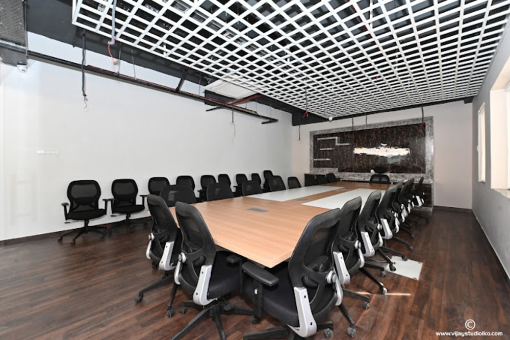 Incuspaze Coworking Rohtas Summit- Lucknow