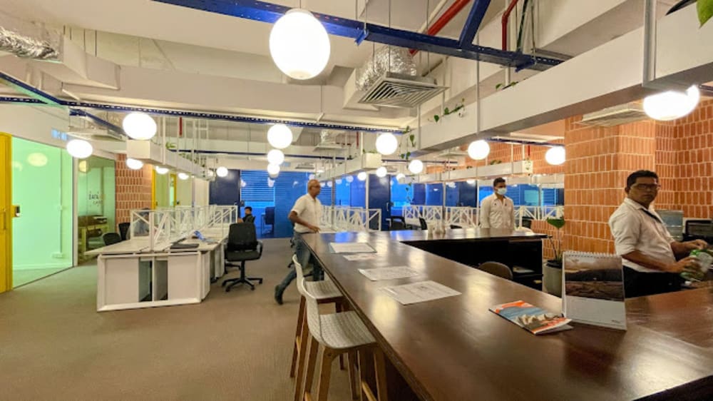 R I L Property PLC- Colombo