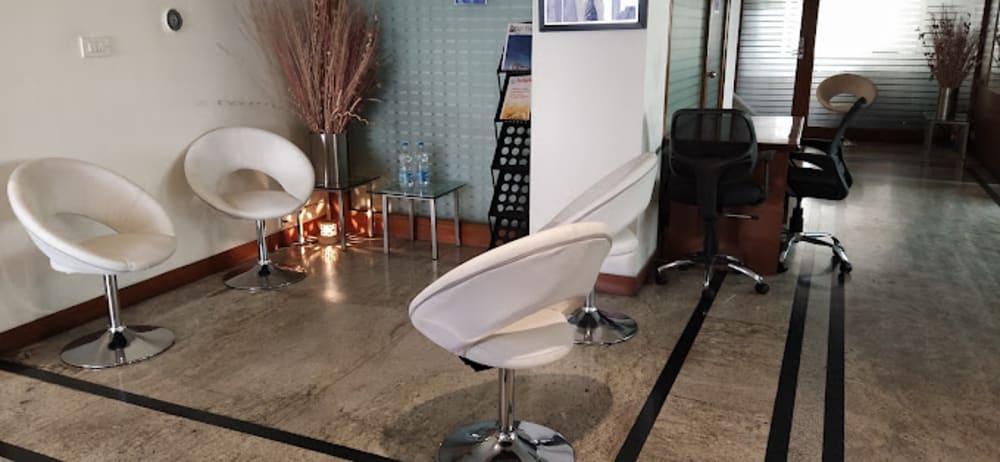 Apeejay Business Centre Taltala