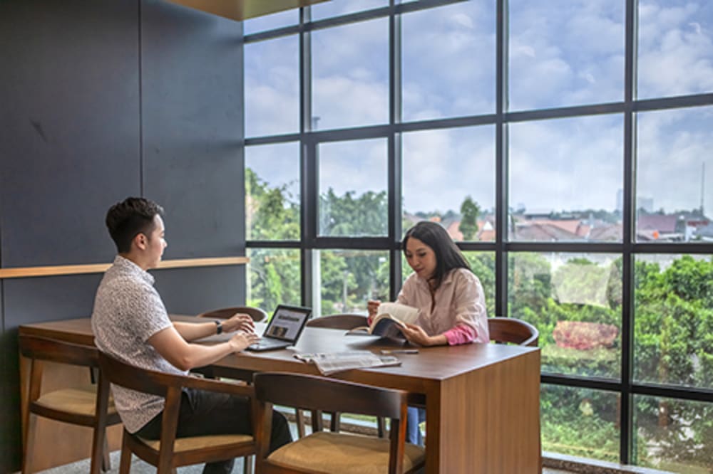 REQSpace 12A Jalan Raya Jakarta