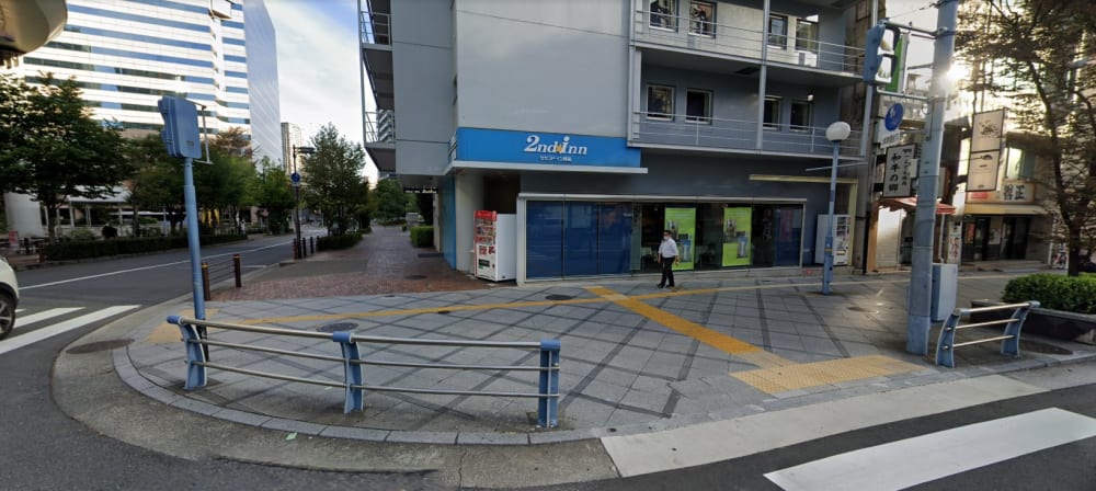 Telecube Herbis Osaka Office Tower