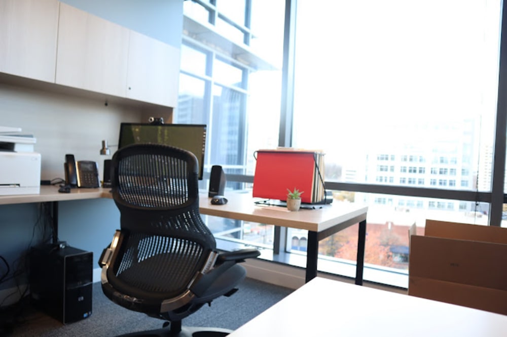 Carr Workplaces Chevy Chase