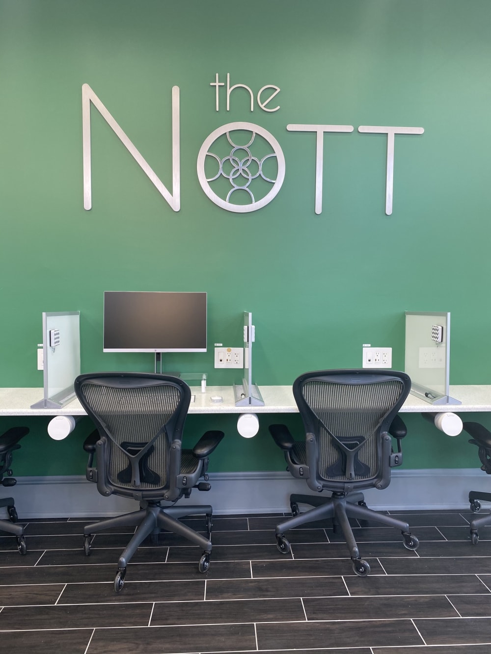 The Nott Mack-Grosse Pointe Park