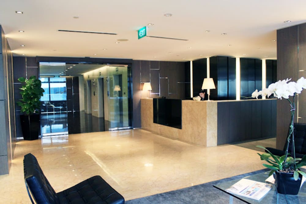 CEO SUITE - Centennial Tower