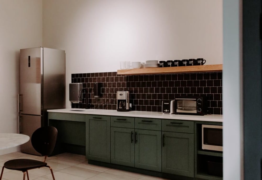 Common Desk Westchase