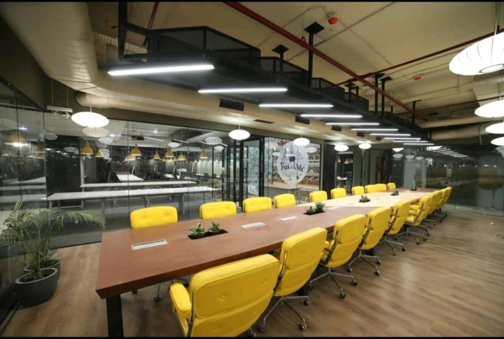 Hub & Oak C-Block Defence Colony