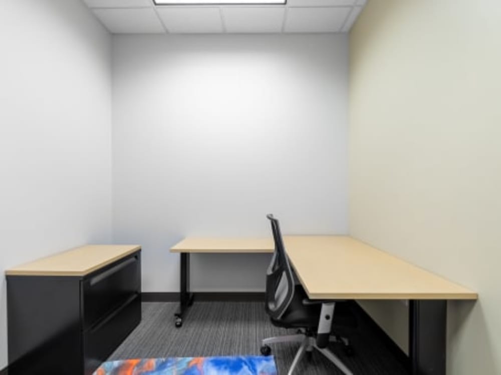 Regus West Glen Town Center