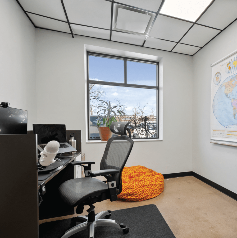 Lit Workspace-Lincolnwood