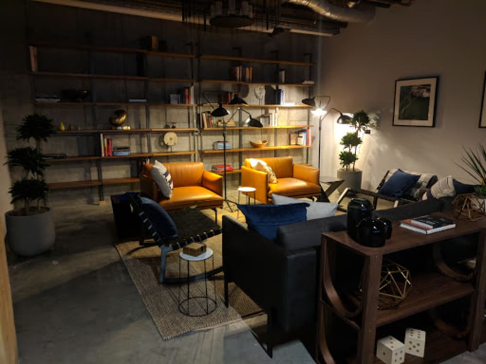 Industrious 323 Washington Ave N.