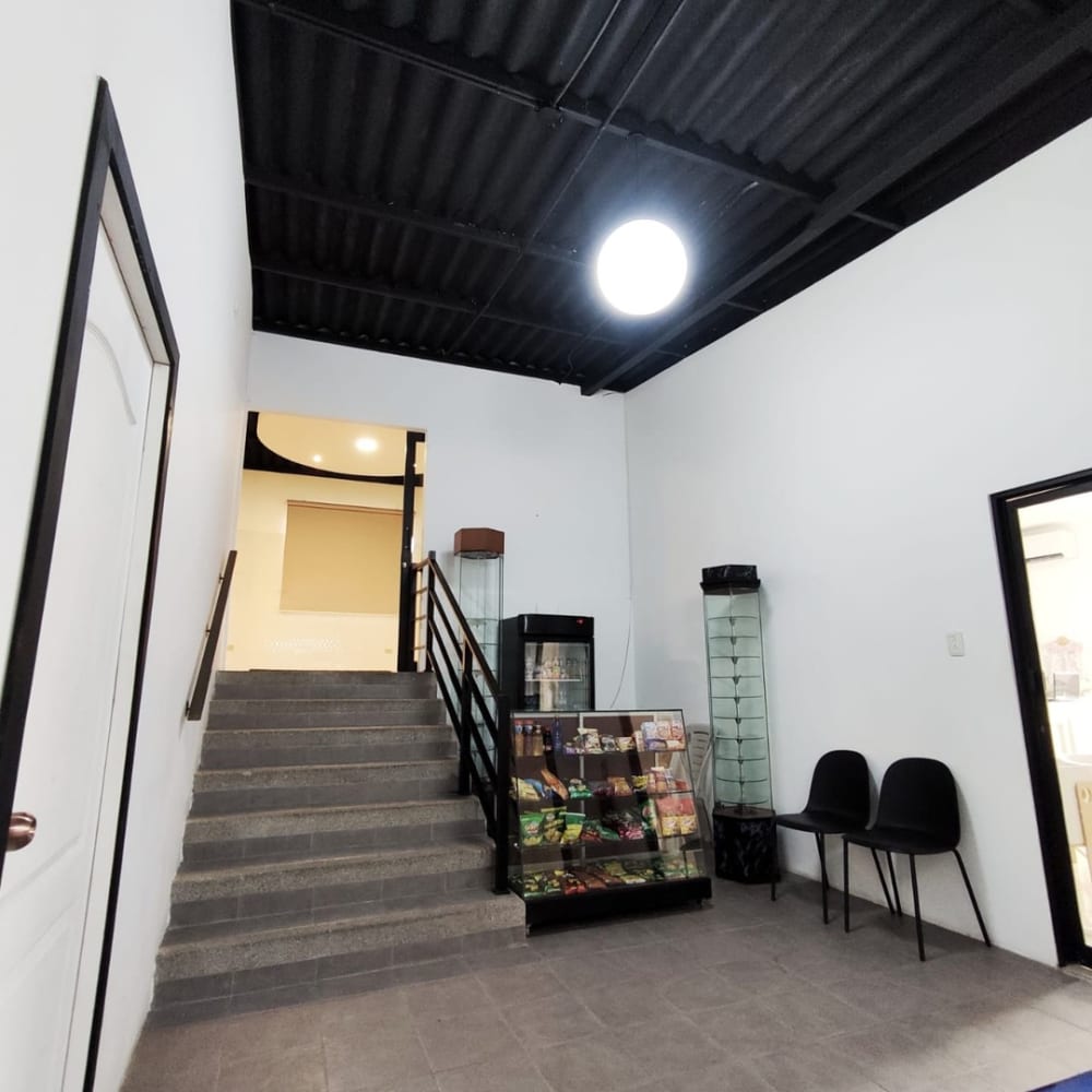 Luxes Coworking & Business