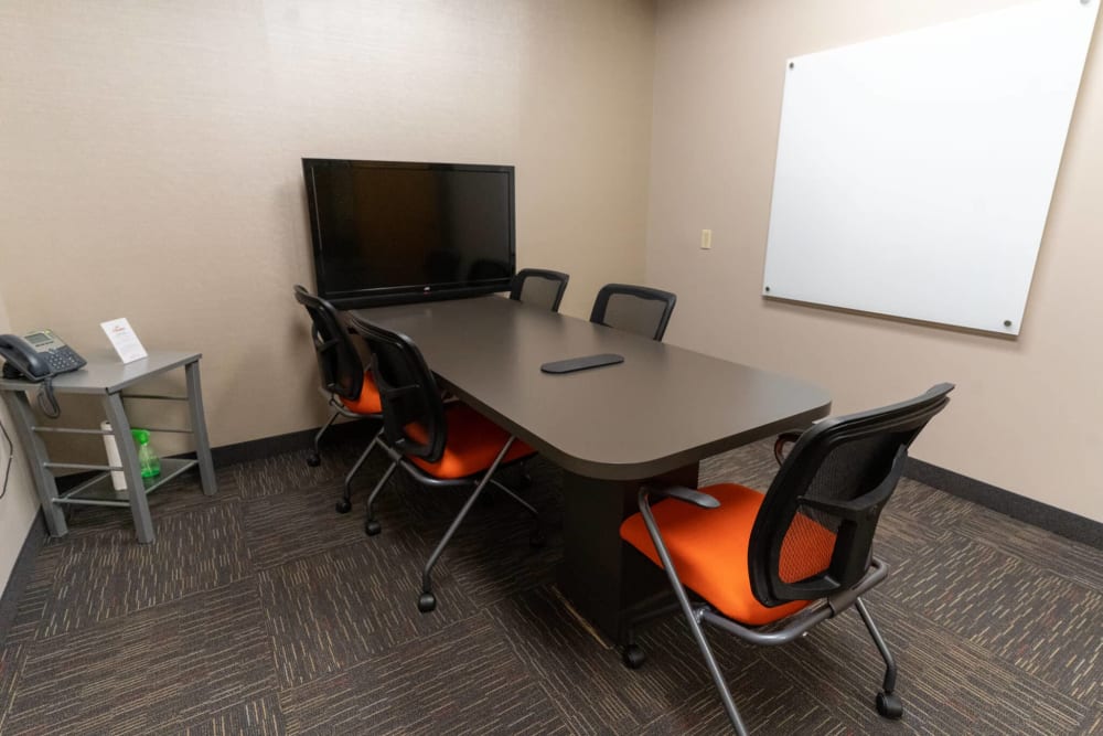 OffiCenters at International Plaza Bloomington