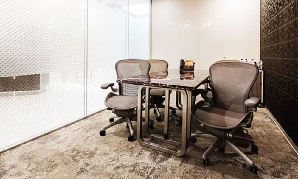 The Executive Centre-One Horizon Center