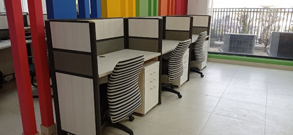 People Works Karachi