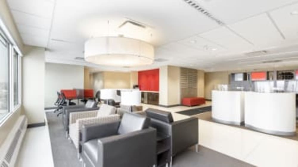 Regus-Macleod Place II