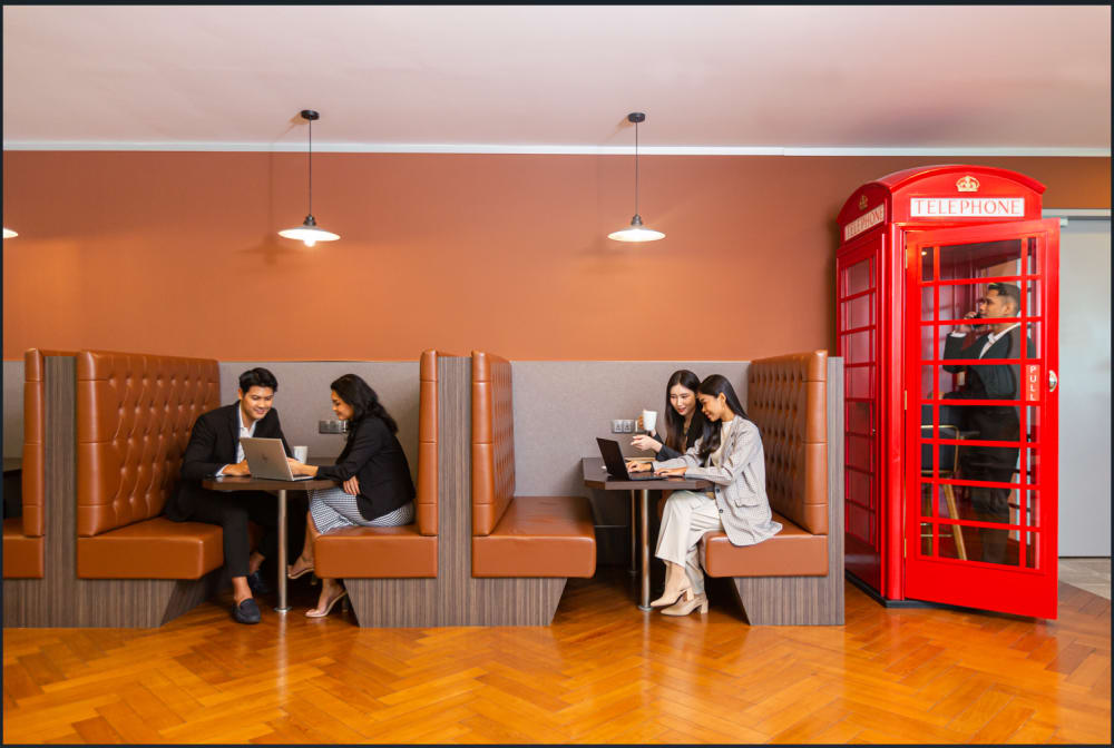 Servcorp Metropolis Tower 2