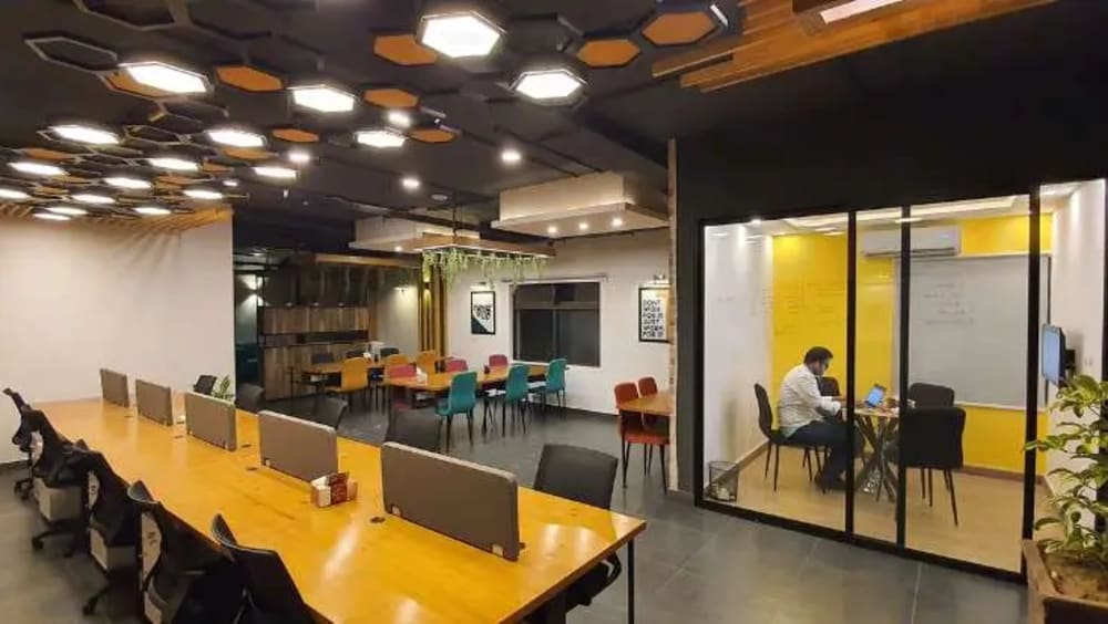 Thecohut Coworking Space
