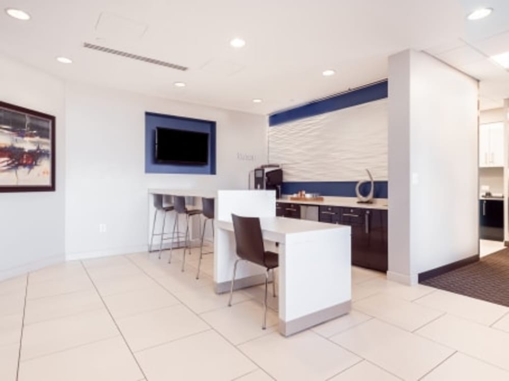Regus National Harbor