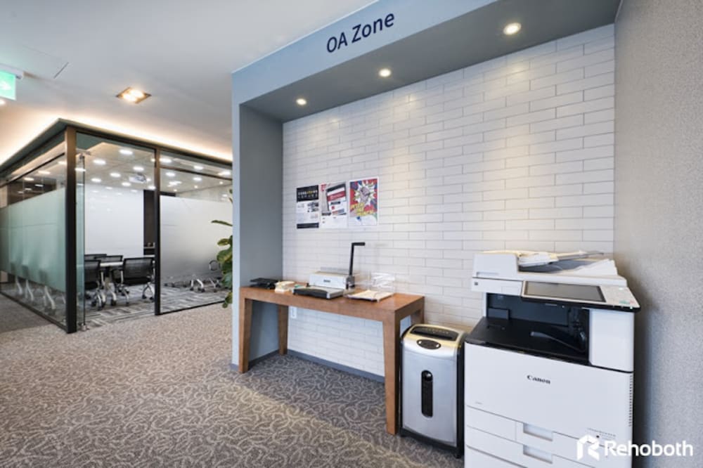 Le Robot Business Center