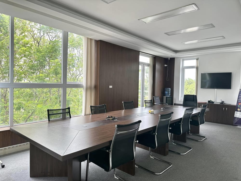 Level Café & Coworking