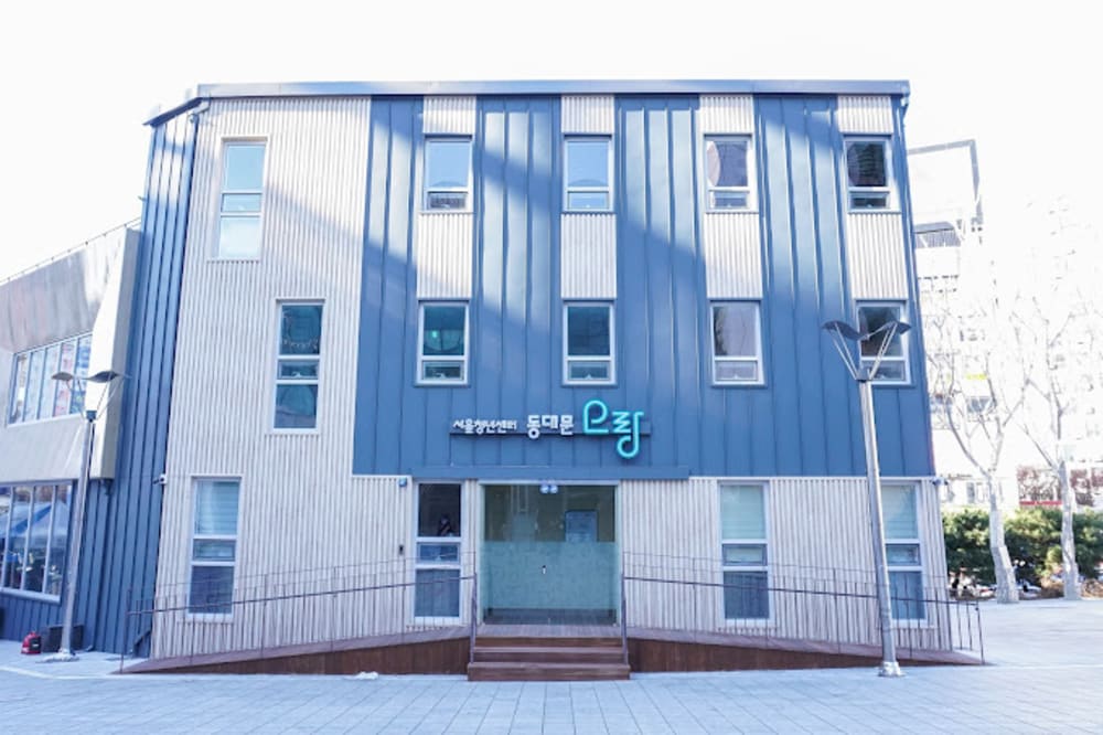 Youth Center Dongdaemun