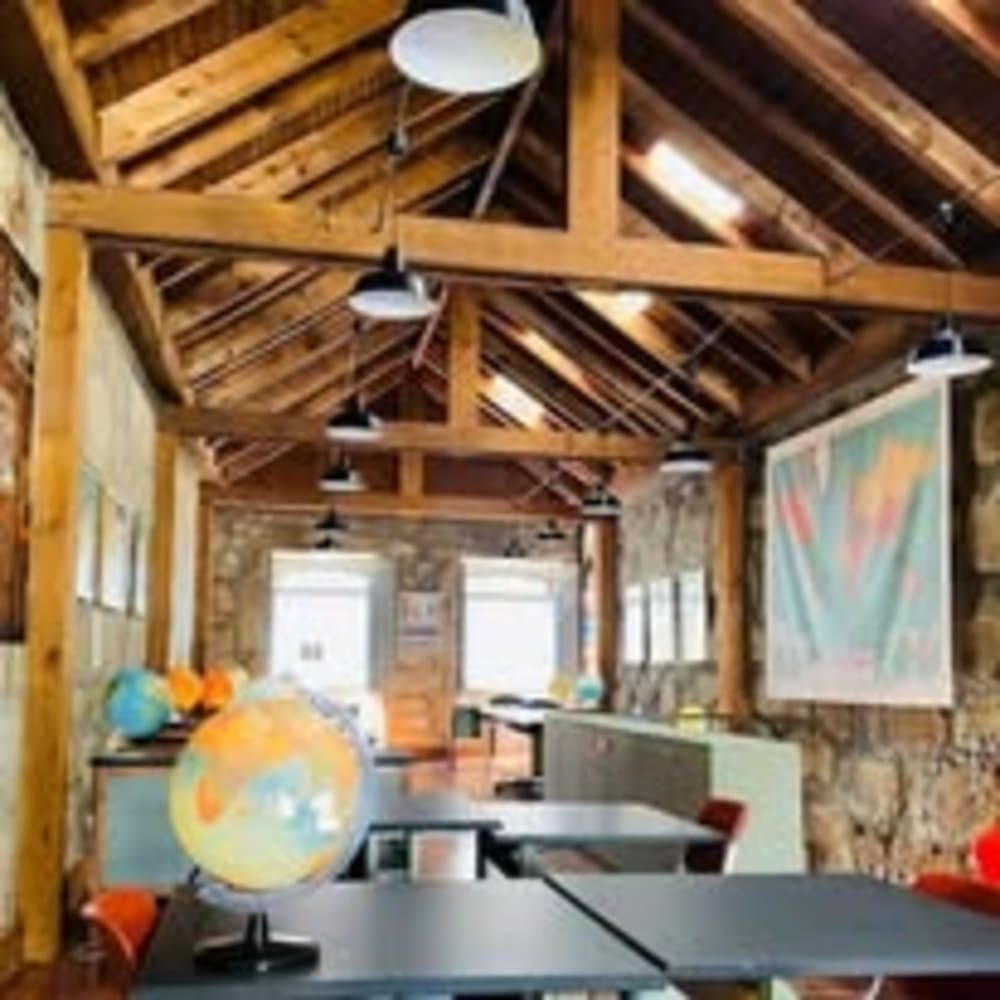 Almada Ponto - Cowork