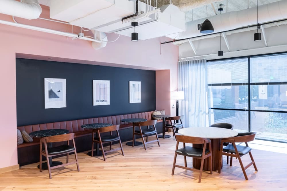 Industrious Bristol St