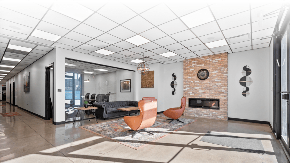 Lit Workspace-Lincolnwood