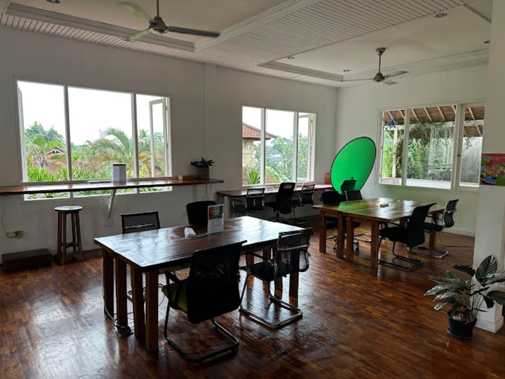 Outpost Ubud Coworking