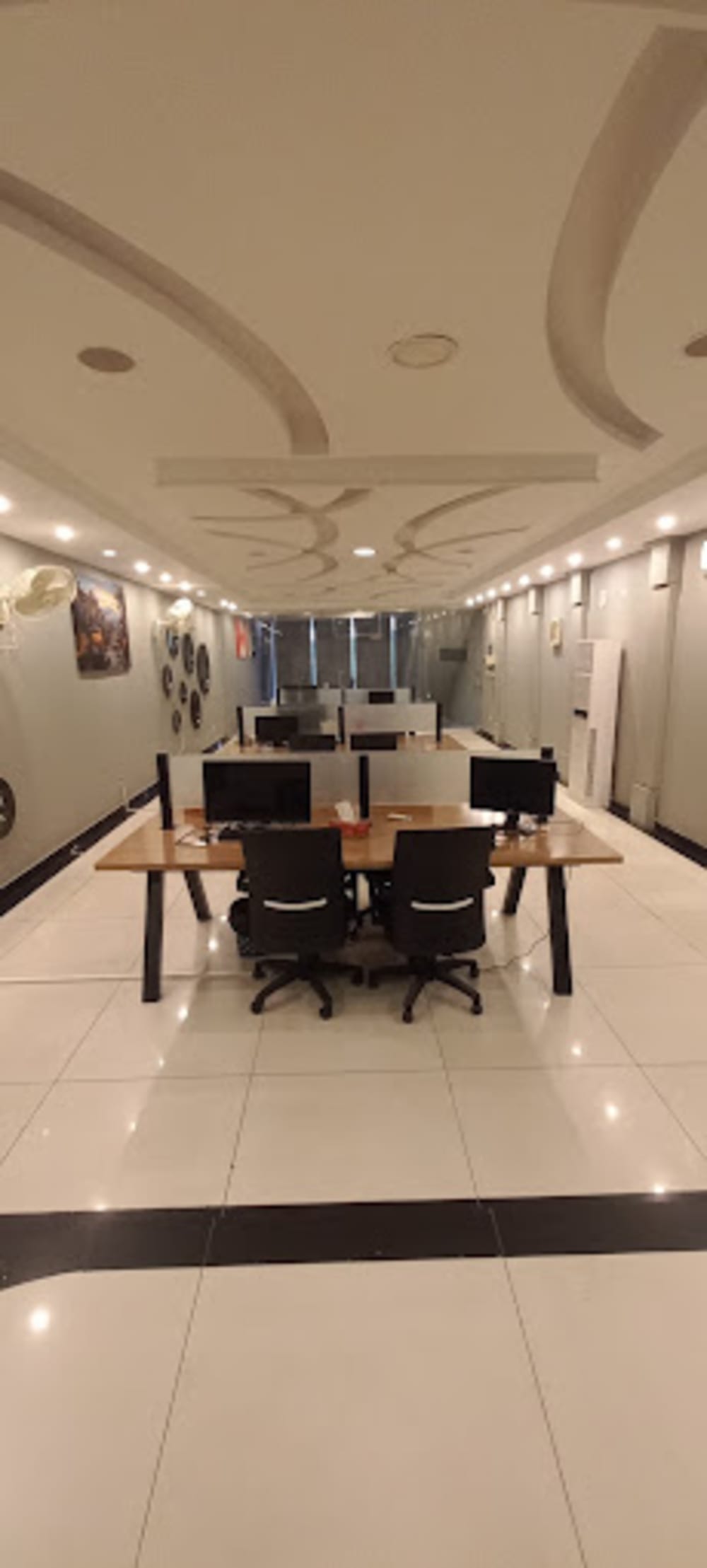 QMCC Coworking Space Pia Road