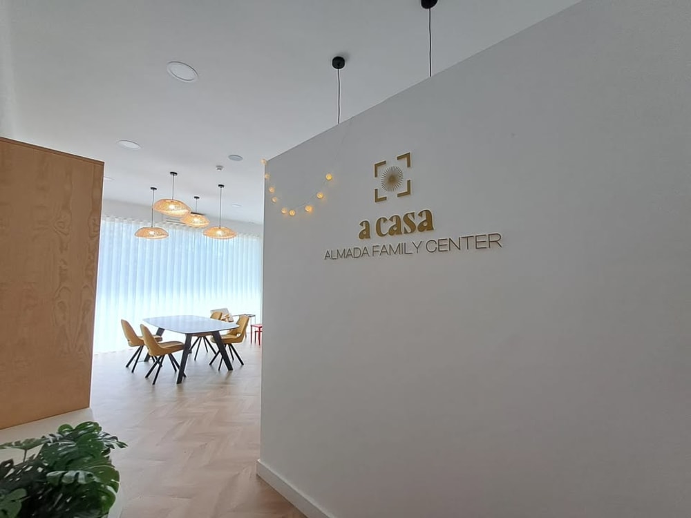 A Casa | Almada Family Center
