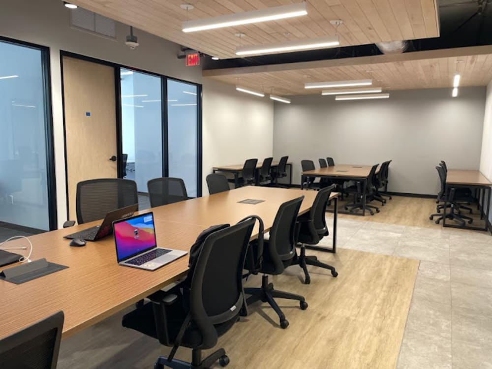 Co-Work LatAm Brickell