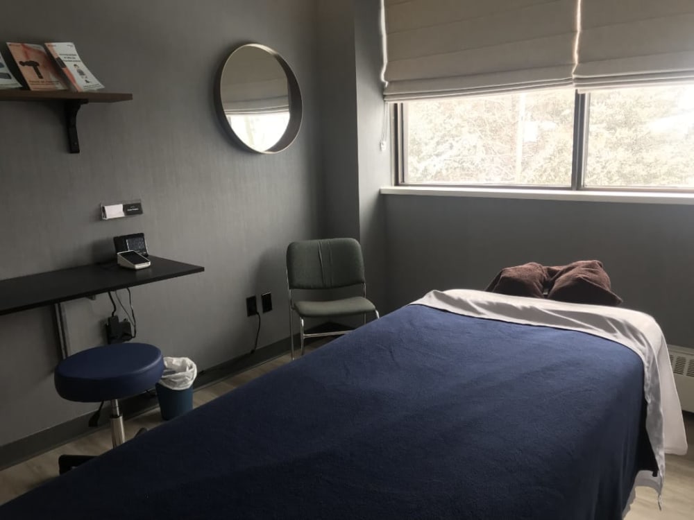 Deuxième, 2750 Chemin Sainte-Foy Suite 211, Porte