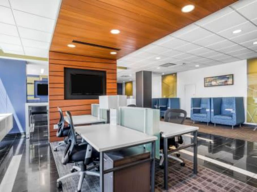 Regus 111 Jackson Chicago