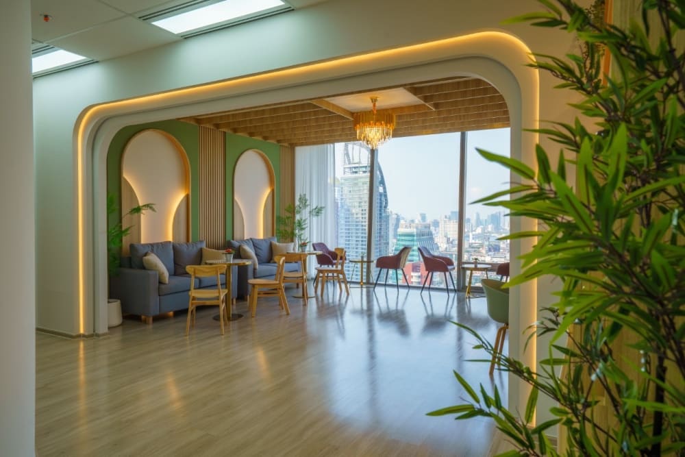 Vanissa Building, 24th Floor