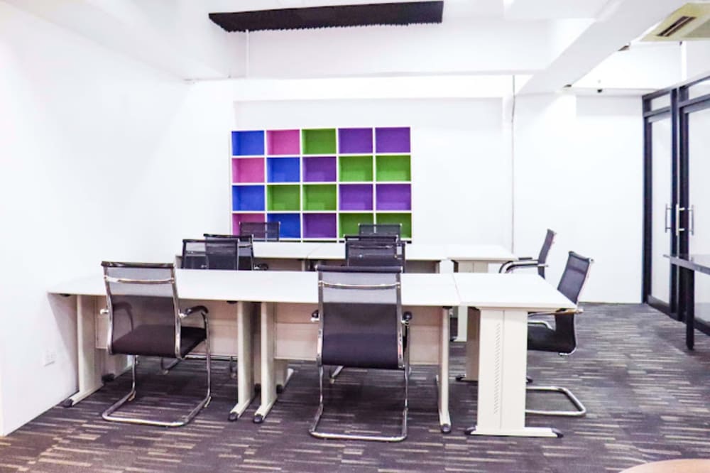 Weremote - Orange Suites Coworking