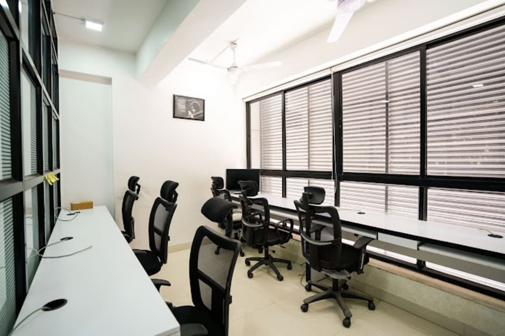 Virtual Coworks Coworking- Indore