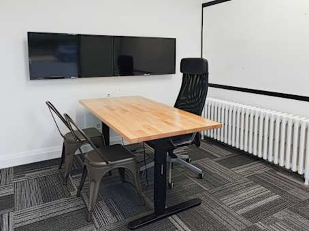 Regus Bagot St Ground- Kingston