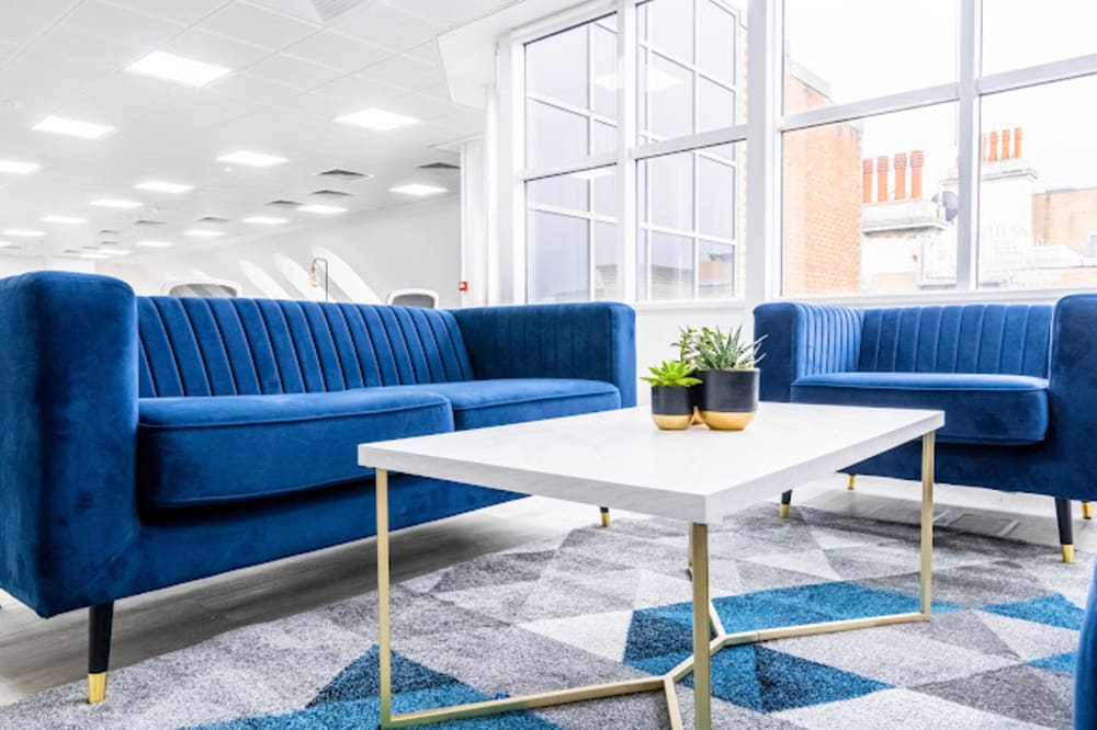 Business Cube London 65 Curzon St