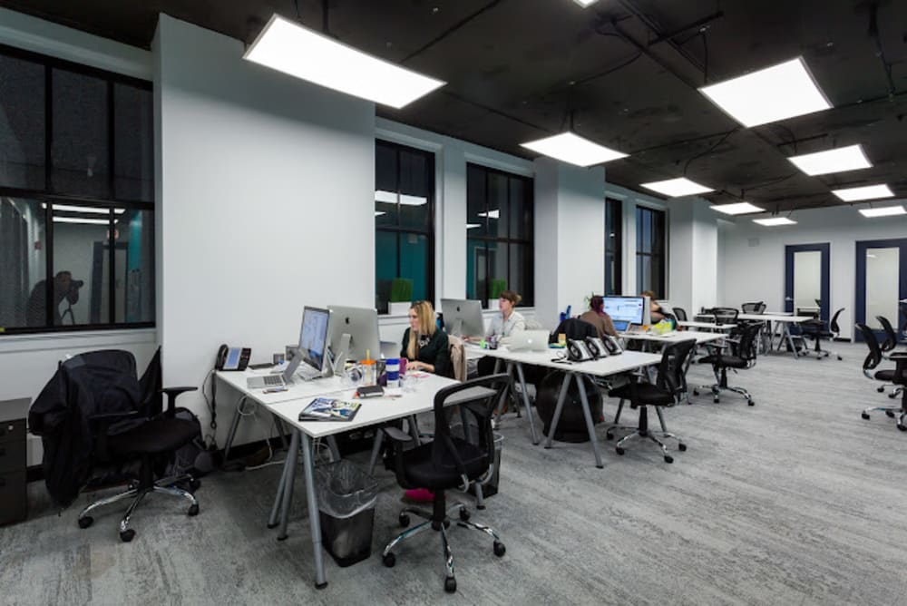 Expansive office W Adams Street Chicago