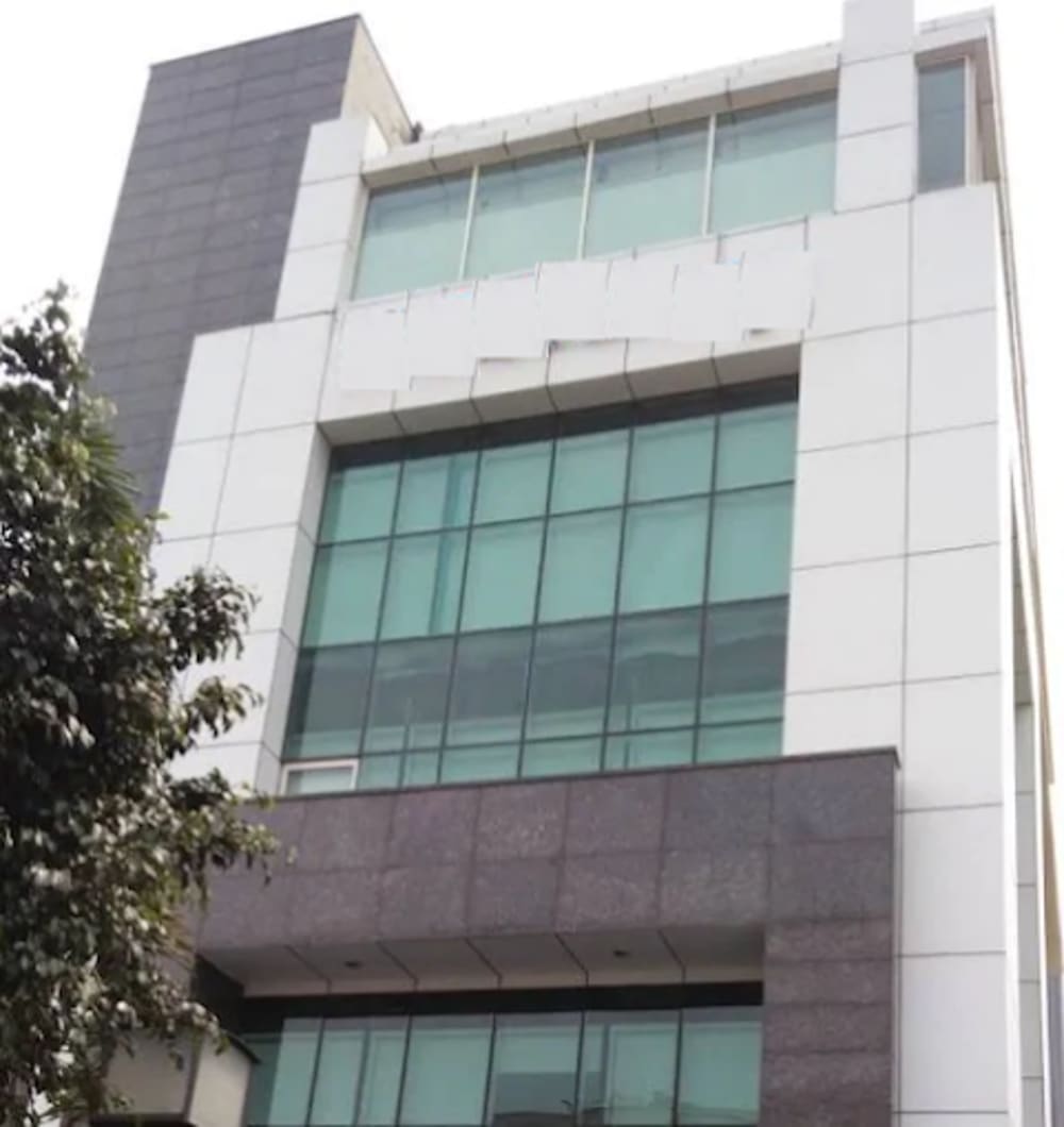 SupremeWork Sector 44 Gurugram