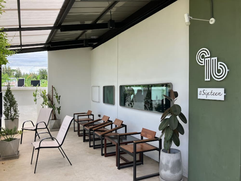 8Sixteen Cafe