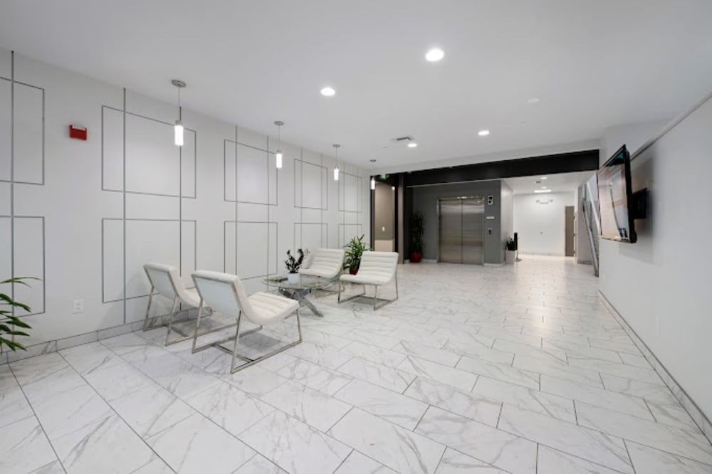 Madison Square Walton