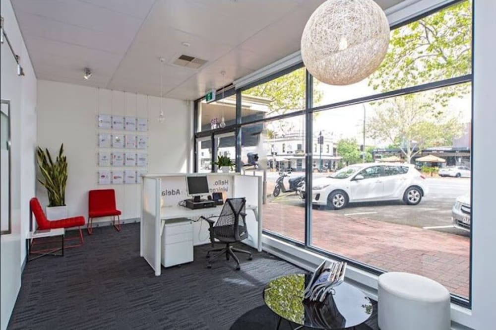 COHUTT 232 Hutt Street