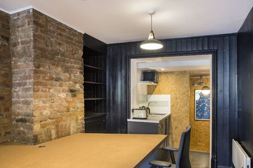 Canvas Offices London 92 Hoxton Street