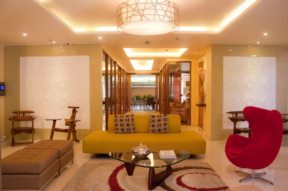 47 EAST BUSINESS HUB