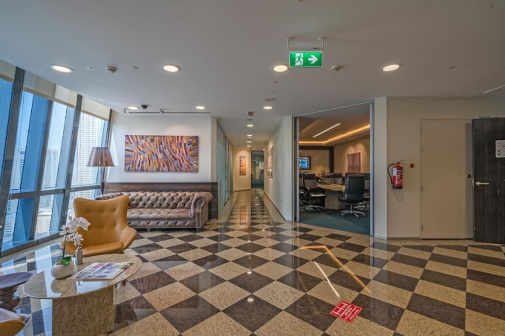 Servcorp Boulevard Plaza