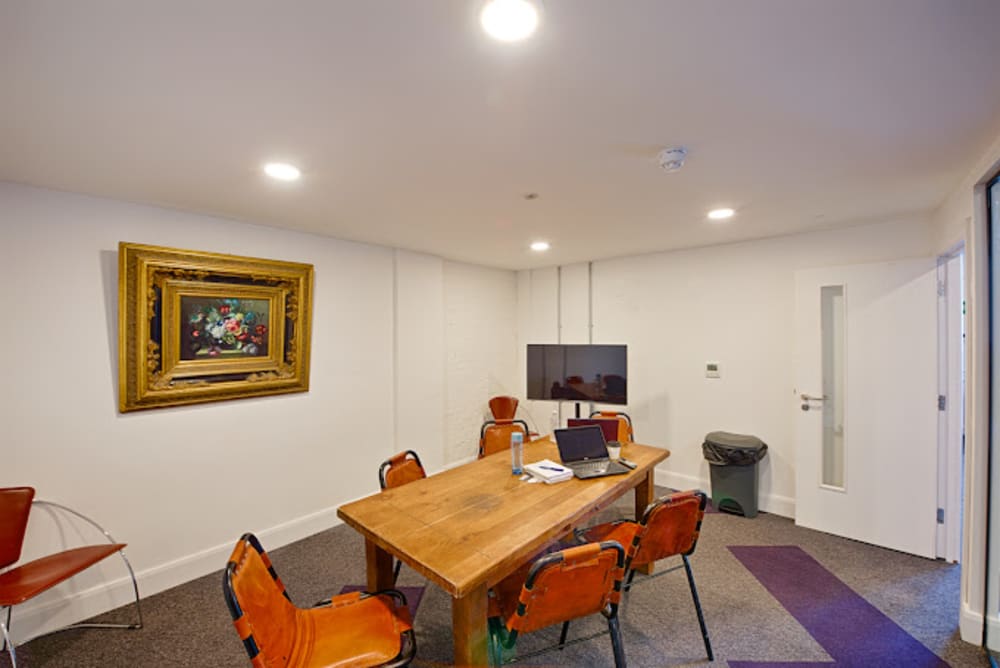 Freedom Works The Palace Workspace