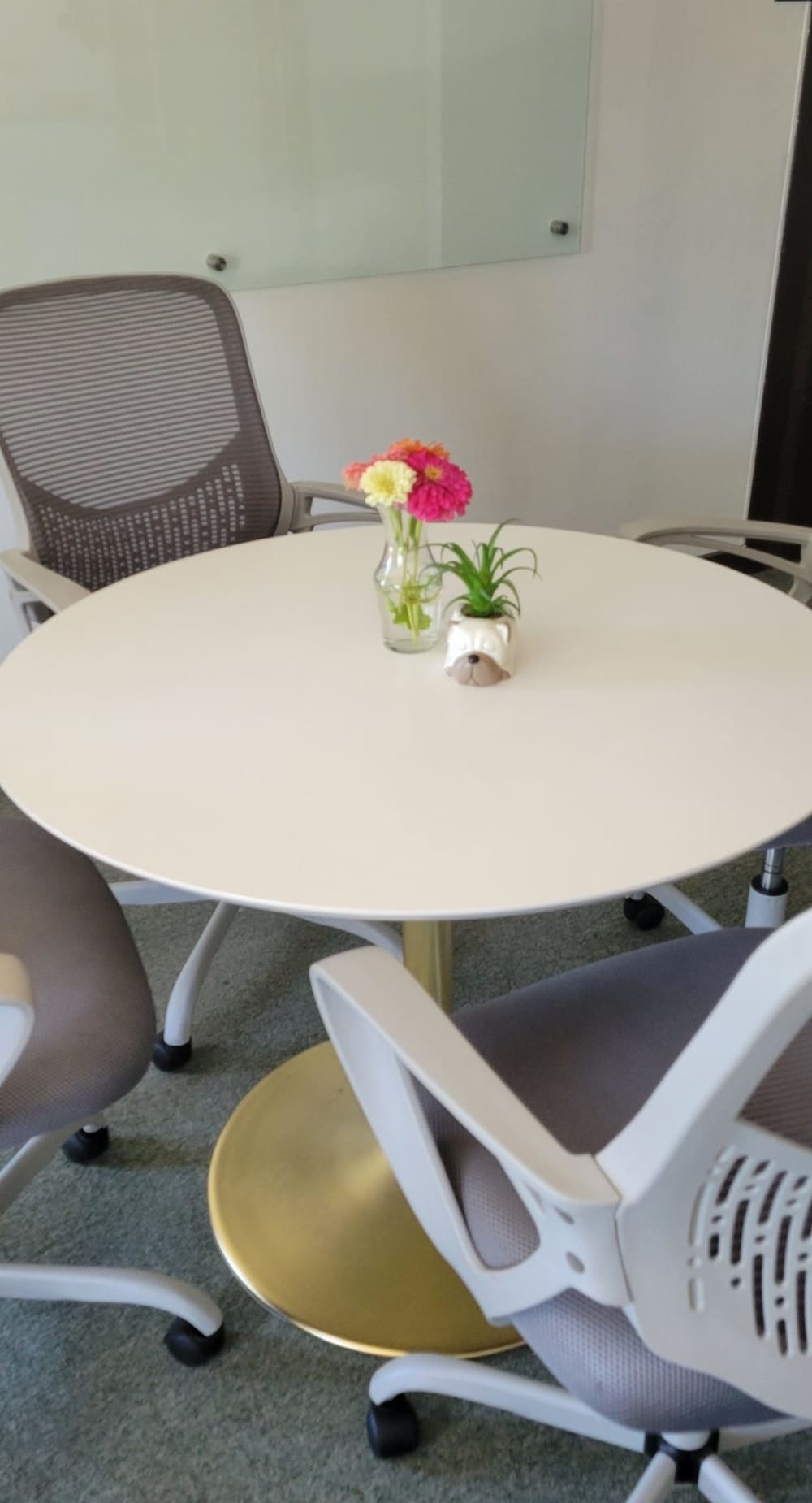 The Local Desk Kimball Ave